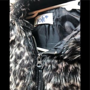 Jolt fur vest size m